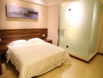 Super 8 Yantai Train Station Dayue Cheng Hotel ห้อง รูปภาพ